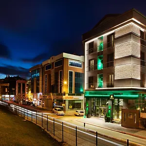 فندق هوليداي إن إسطنبول - كاديكوي